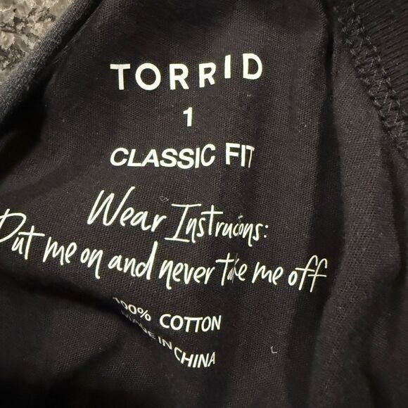 Torrid Black Graphic Muscle Tee - Picture 8 of 8